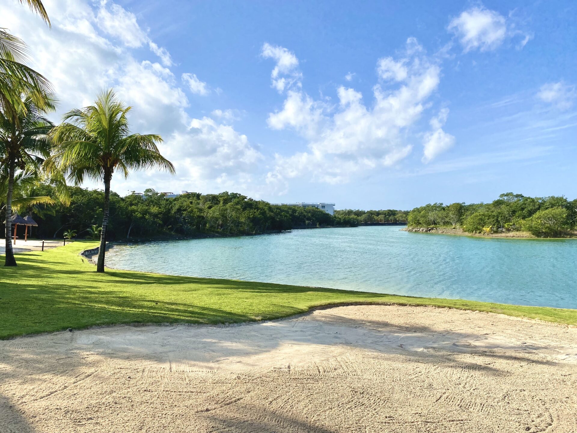 Lagos del Sol Luxury Residencial | Lots for sale | Cancún