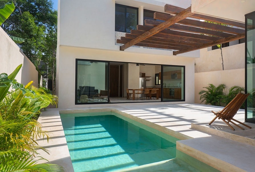 Casas y villas en venta y preventa en Cancún, Playa del Carmen, Tulum, Puerto Morelos y Puerto Aventuras. Compra de forma segura y al mejor precio. Play Investments, somos tu mejor opción para comprar en Cancún.