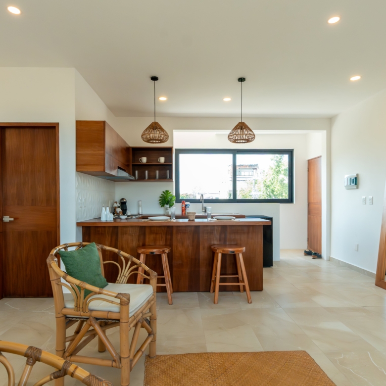 Descubre Punta Kaan Condos en venta en Playa del Carmen con Play Investments. Te ayudamos a encontrar la propiedad ideal para invertir, vivir o generar rentabilidad en el corazón de la Riviera Maya.