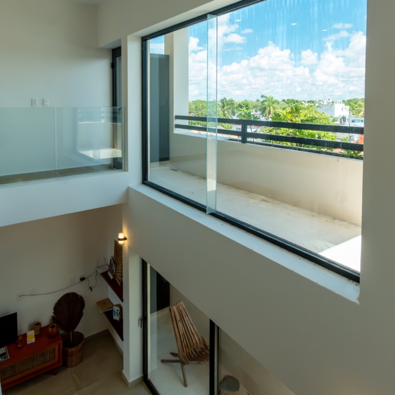 Descubre Punta Kaan Condos en venta en Playa del Carmen con Play Investments. Te ayudamos a encontrar la propiedad ideal para invertir, vivir o generar rentabilidad en el corazón de la Riviera Maya.