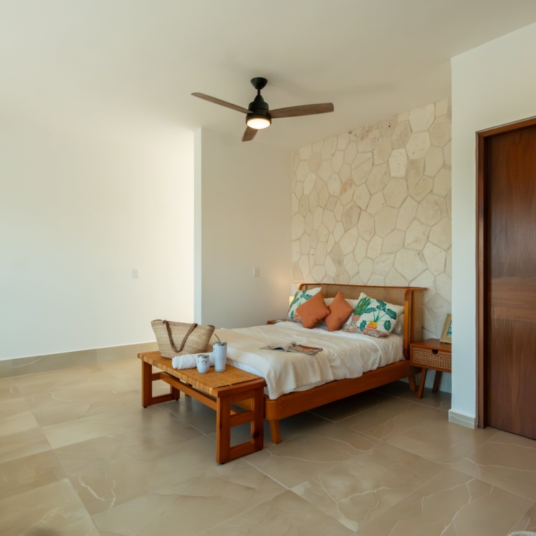 Descubre Punta Kaan Condos en venta en Playa del Carmen con Play Investments. Te ayudamos a encontrar la propiedad ideal para invertir, vivir o generar rentabilidad en el corazón de la Riviera Maya.